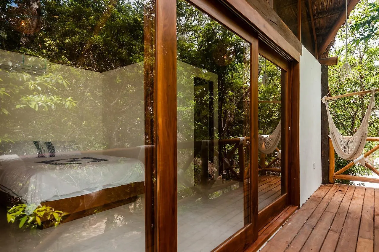 Jungle Chic Villa In Chemuyil Tulum